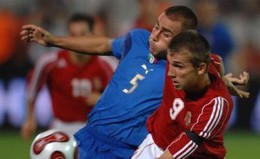 Fabio Cannavaro in azione.