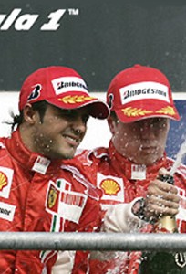 Massa e Raikkonen sul podio di Spa Francorchamps.