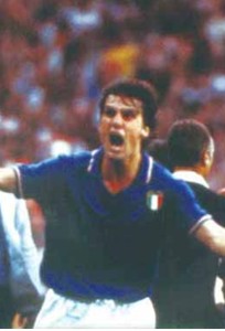 L'urlo di Tardelli dopo il gol del 2-0.